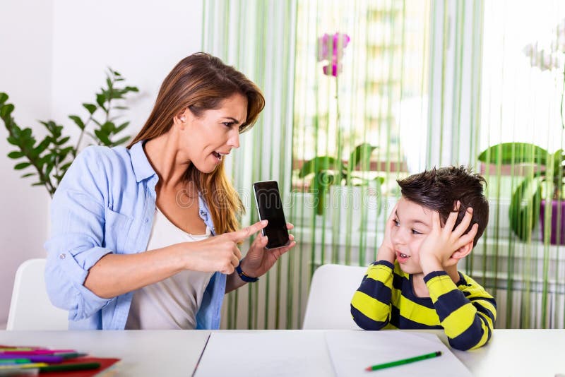 How to Set Smart Boundaries That Help Your Child Study Without a Fight